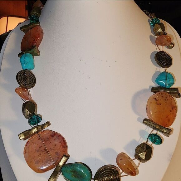 Chico's Elegant multicolor beaded necklace 17"+2" - Picture 5 of 10